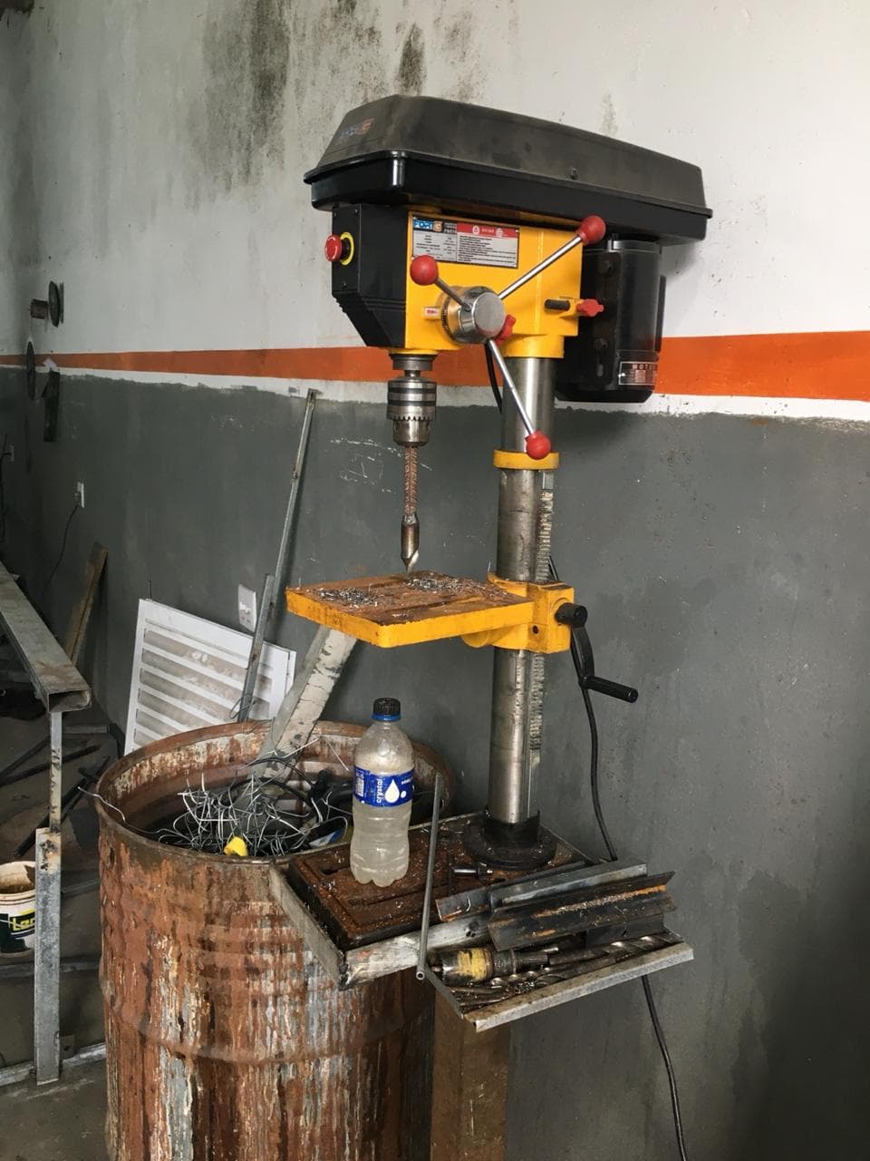 Produção na oficina João Silva Metálica